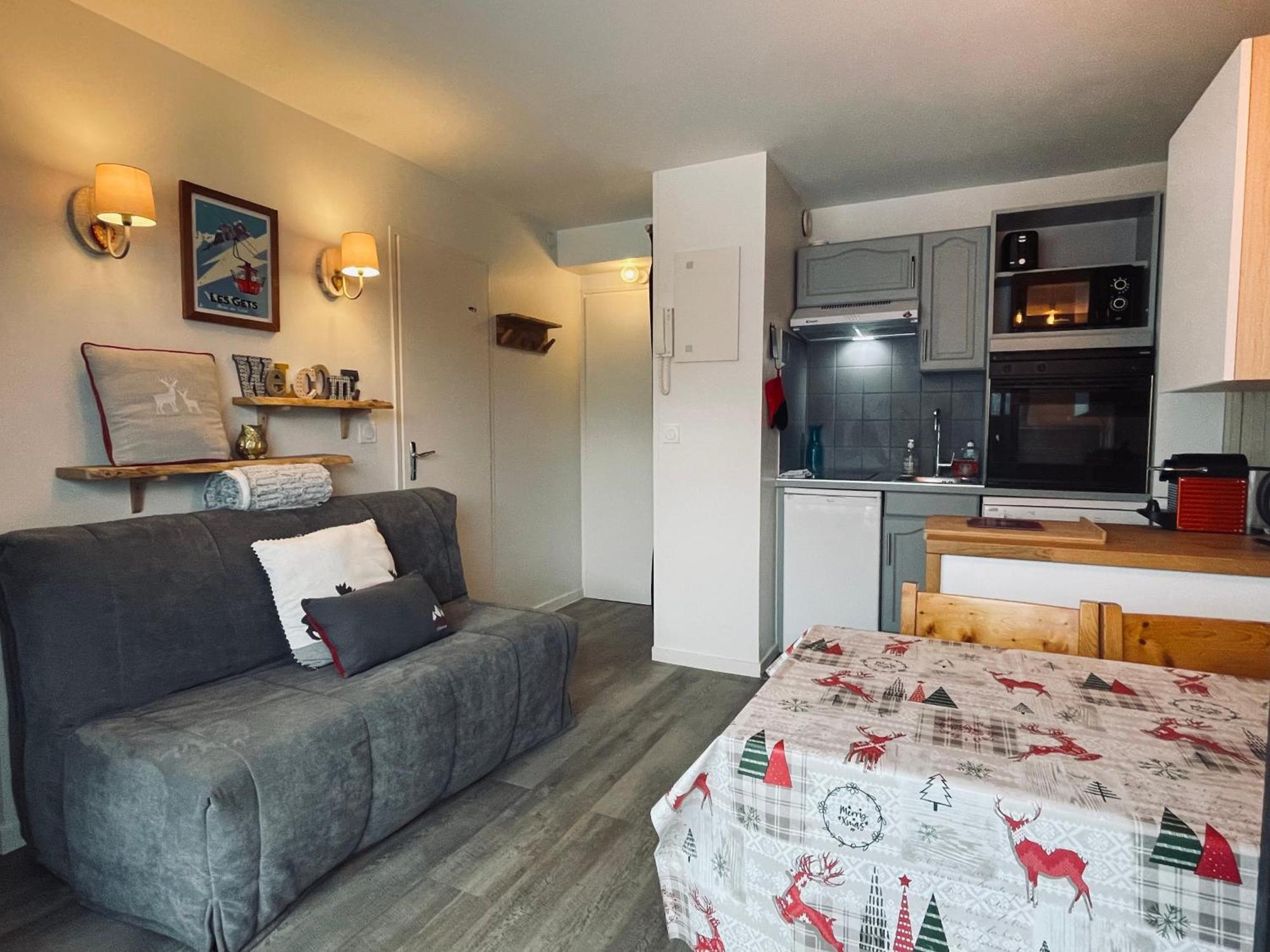 Aux Pieds Vue Superbe Sur Les Pistes Apartment Les Gets